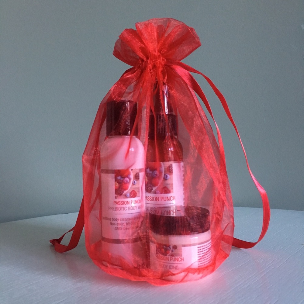Lemongrass Spa Passion Punch Travel Trio, NEW - Picture 2 of 2